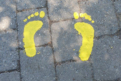 "Gelbe Füße" - Ein Schritt in Richtung Sicherheit unserer Kinder
